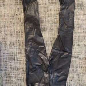 7 for All Mankind High Waist Straight With Faux Pockets In Coated Pewter. 25